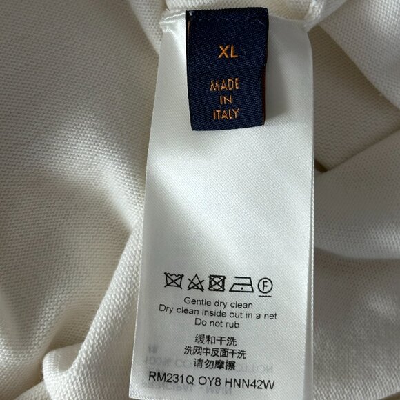 Louis Vuitton White & Grey Pin Logo Embroidered T-Shirt - Picture 4 of 8